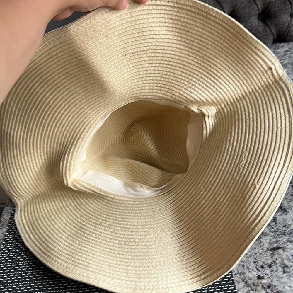 Women’s Wide Brim Foldable Packable Beach Straw Floppy Summer Hat NWOT